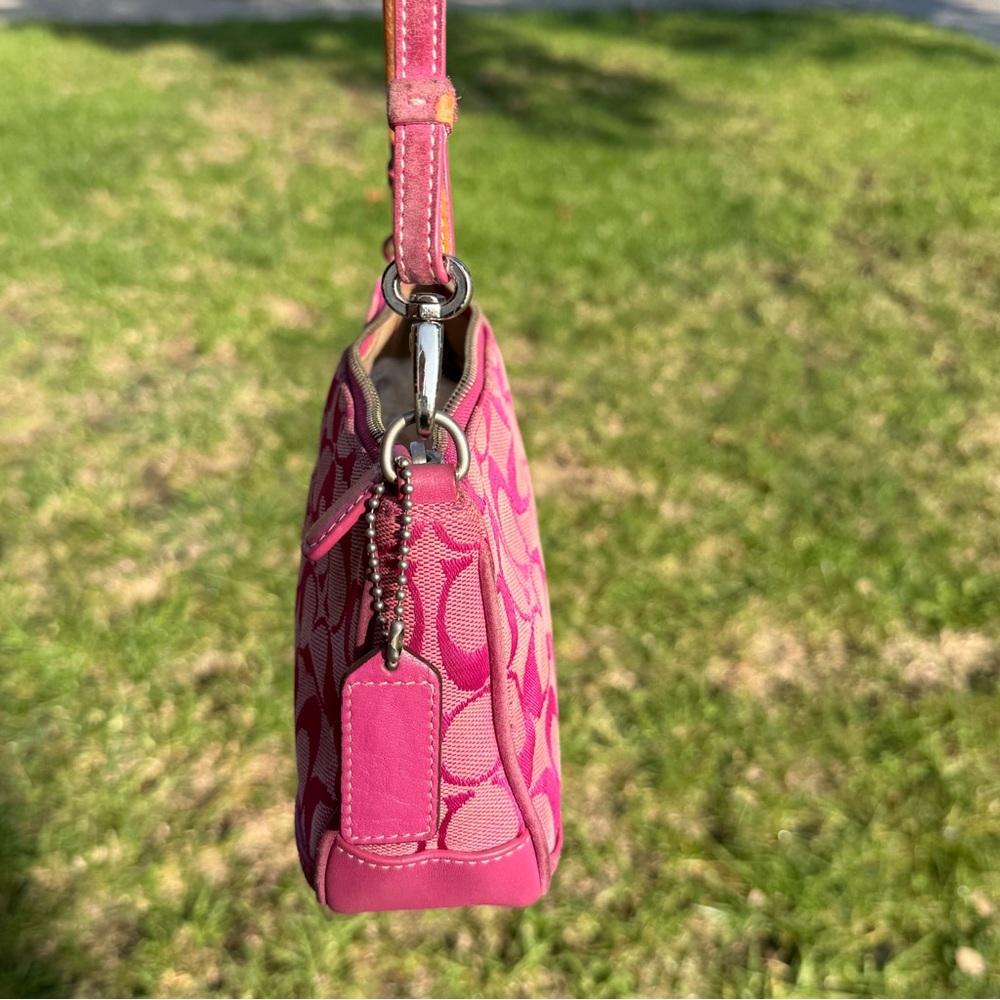 Y2k pink CC small shoulder Coach purse - Picture 6 of 16